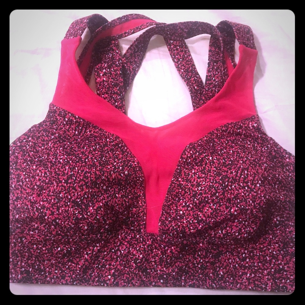 Magenta lululemon sports bra